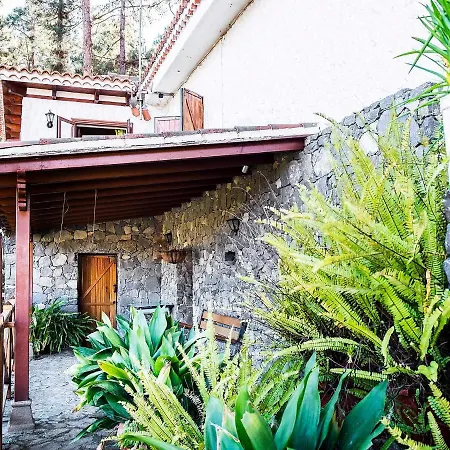 Holiday Sendero Floral Holiday home El Amparo